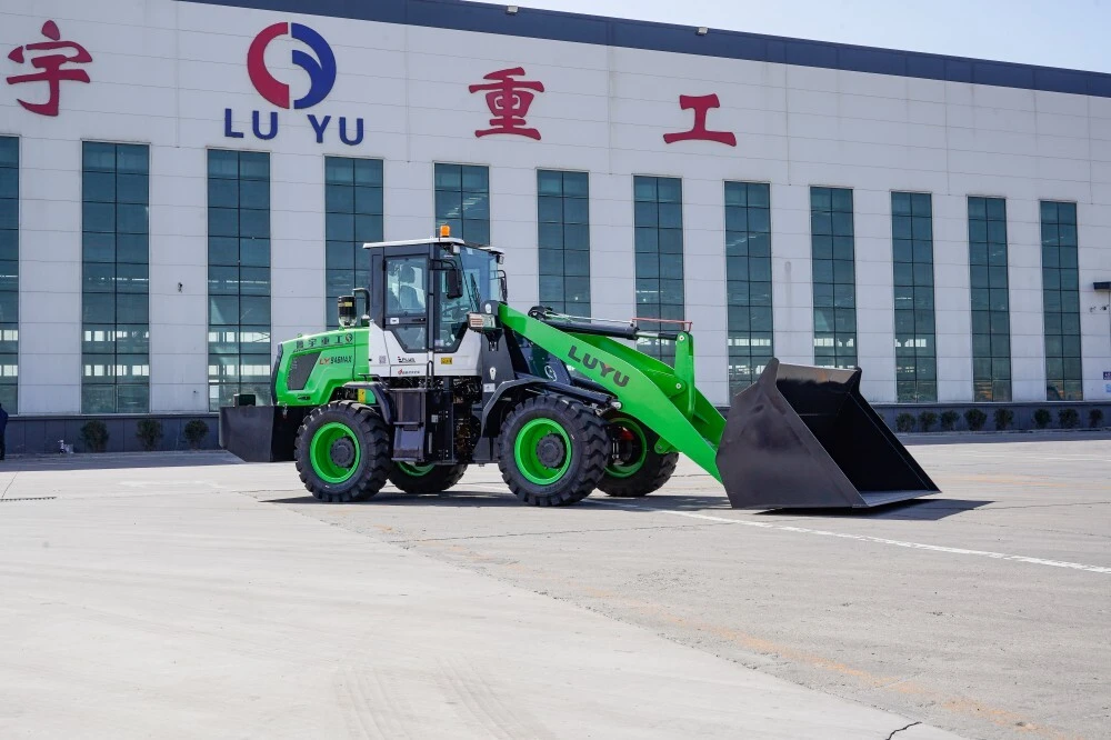 Wheel Loader: U & Me Traders in Pakistan
