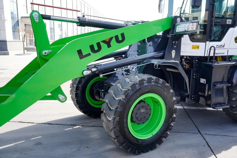 U & Me Traders in Pakistan: Green Wheel Loader with Black Bucket 