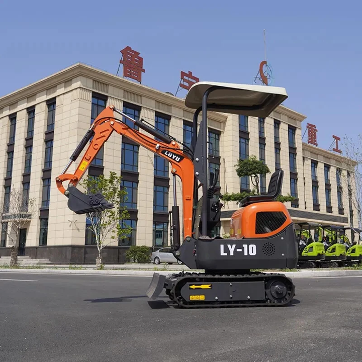 Mini Excavator: U & Me Traders in Pakistan 