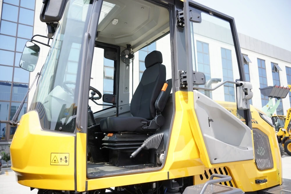 Compact Wheel Loader: U & Me Traders in Pakistan